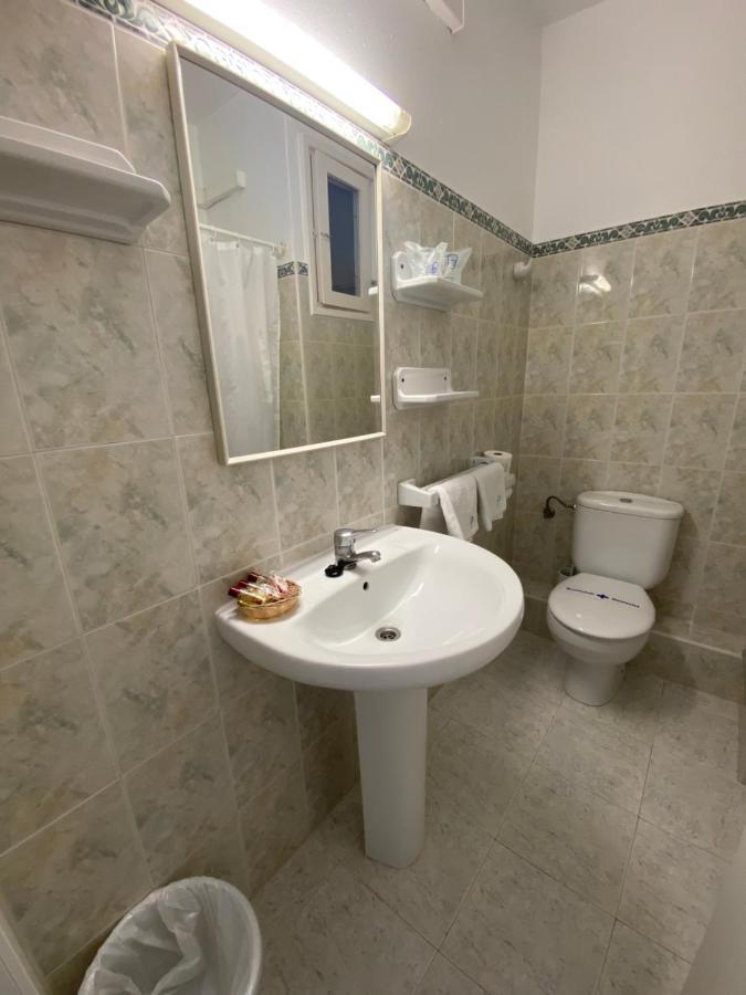 Hostal Pitiusa Otel İbiza Kenti Dış mekan fotoğraf